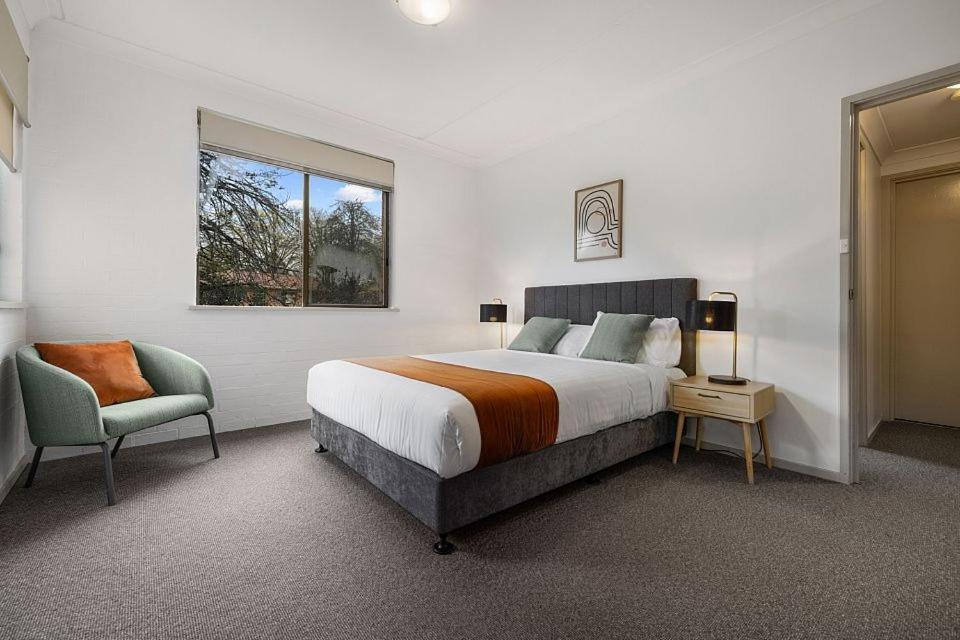 Oxley Court Serviced Apartments Canberra Zewnętrze zdjęcie