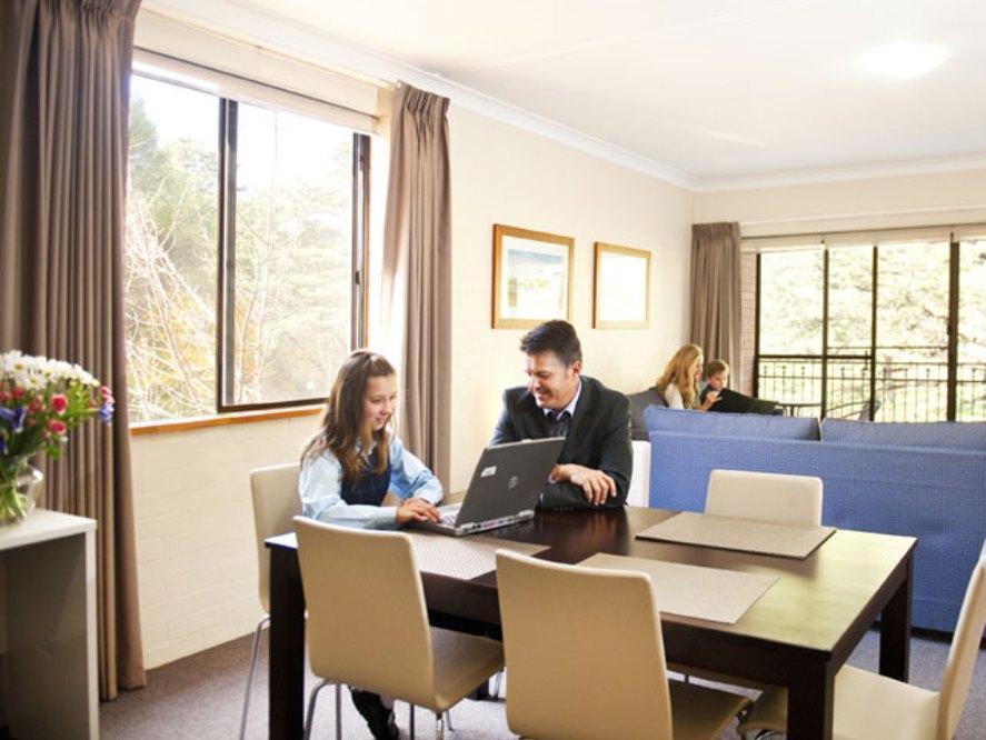 Oxley Court Serviced Apartments Canberra Zewnętrze zdjęcie